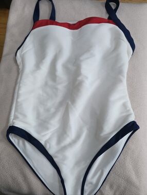 Shade & Shore One Piece Swimsuit White Navy Red Trim Size M 8-10 NWT